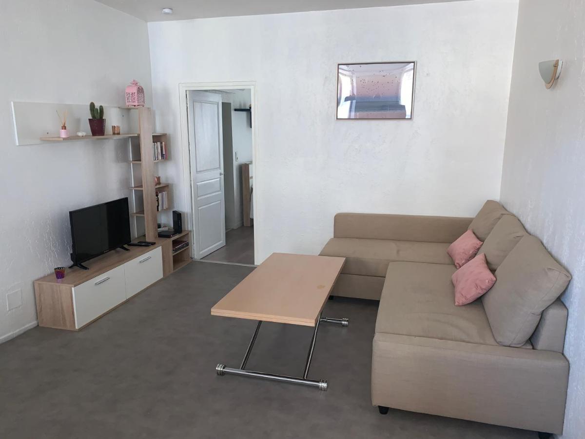 Appartement Douillet לורג מראה חיצוני תמונה